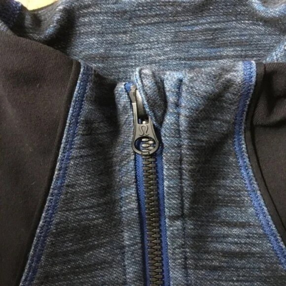 Lululemon Slub Denim lightweight jacket size 8 *EUC - Picture 7 of 13